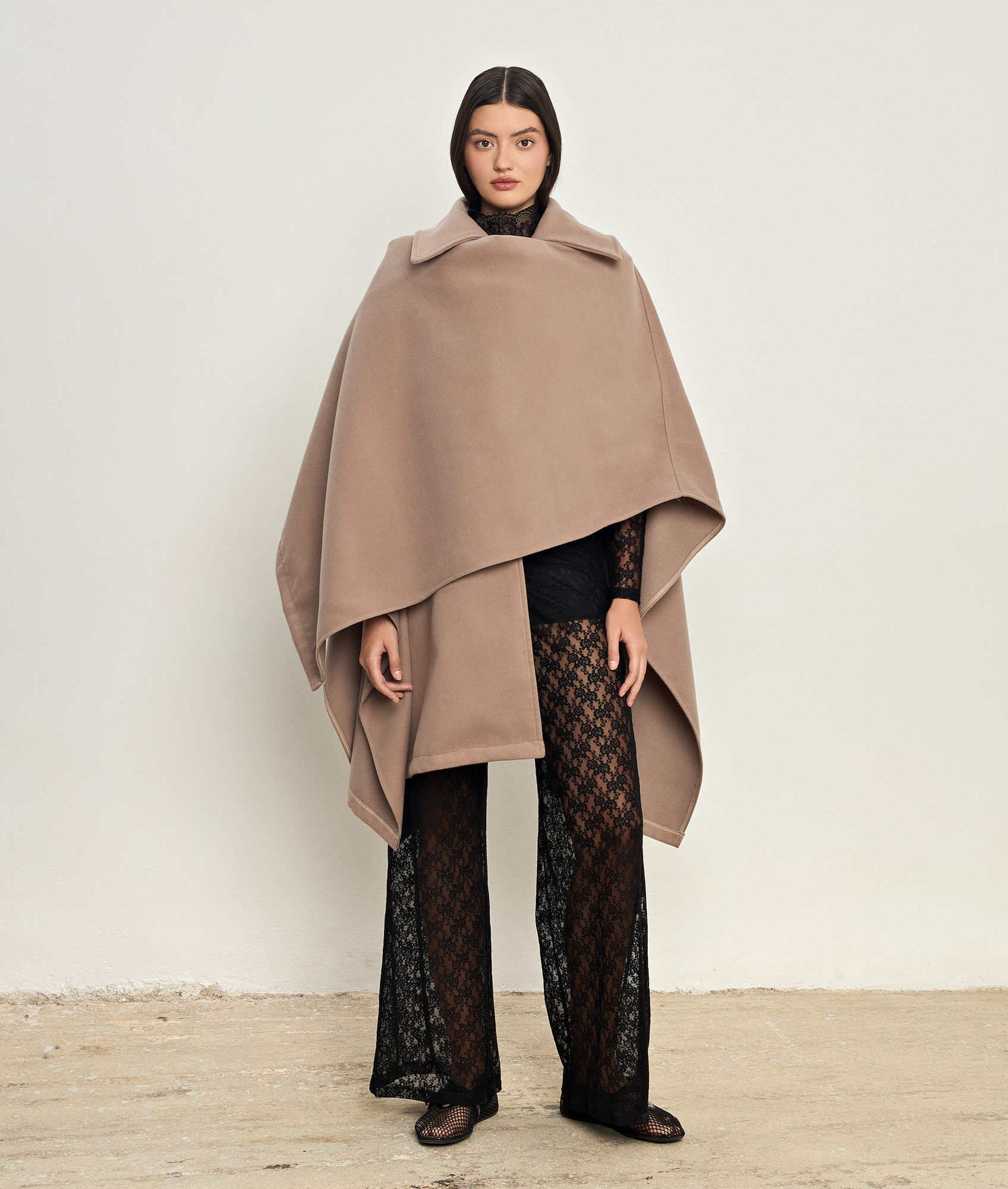 Thalia Oat Latte Cape