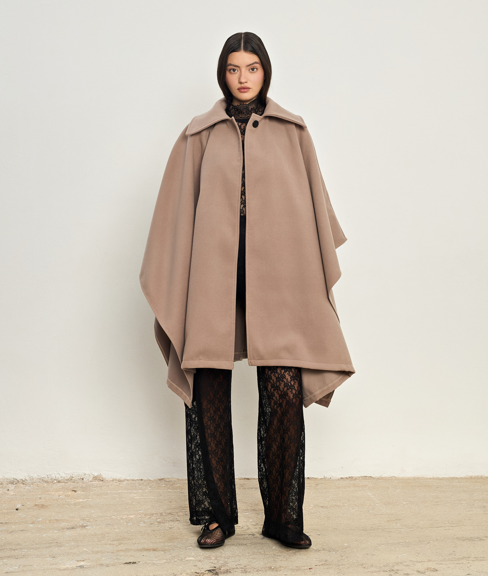 Thalia Oat Latte Cape