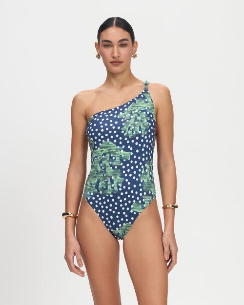 Melina Perla One piece