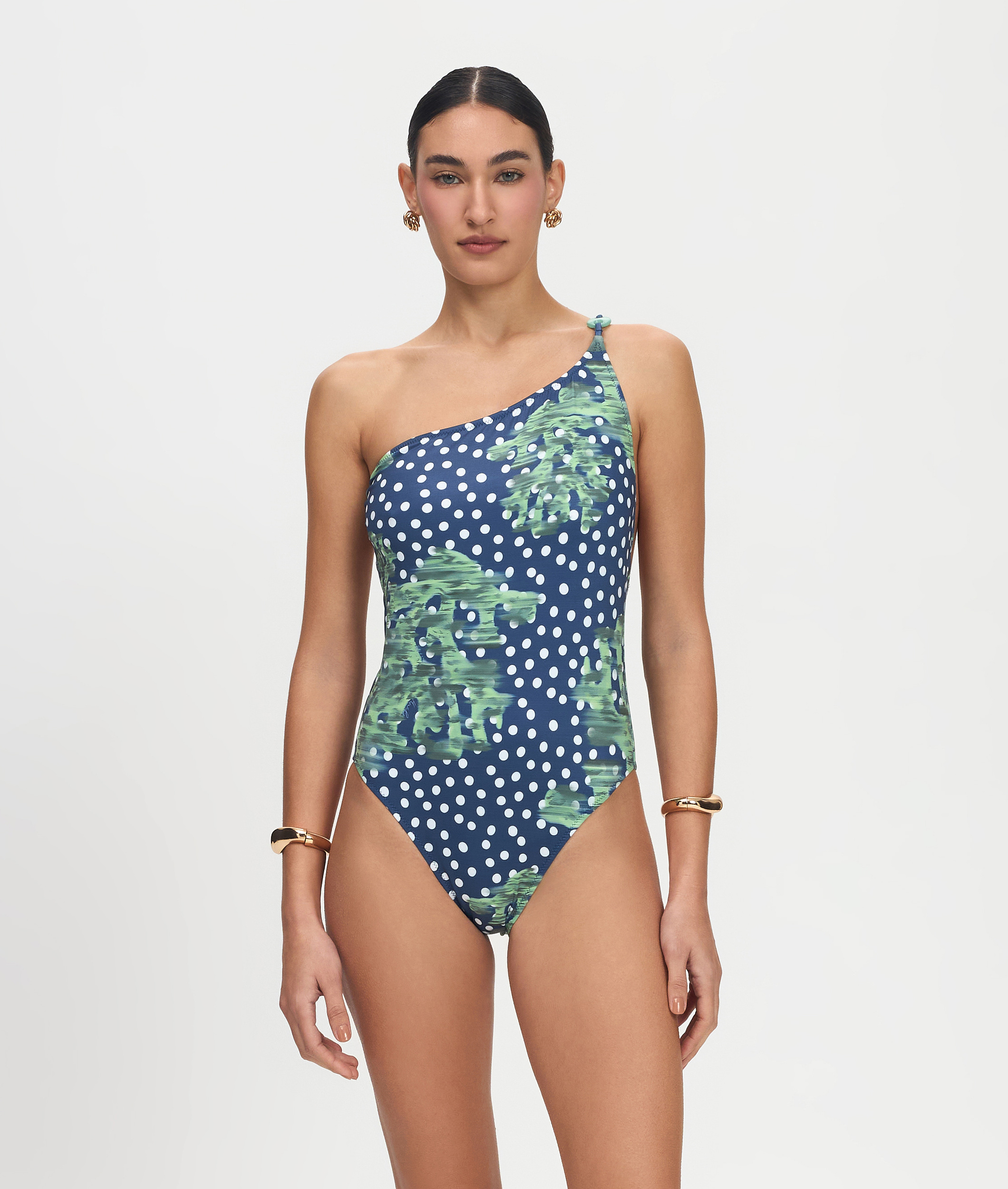 Melina Perla One piece