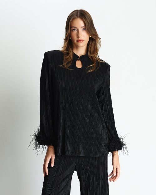 Ioli Black Top
